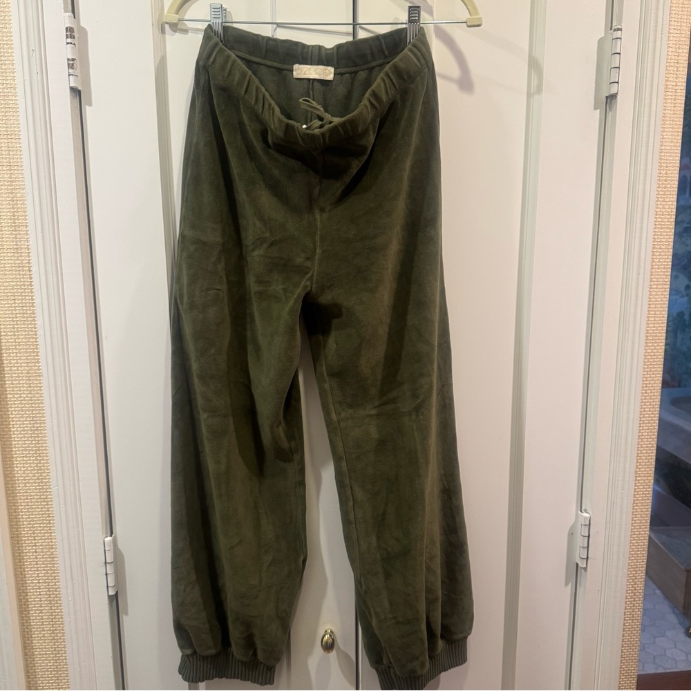 Suzie Kondi Olive Green Velour Jogger Pants - Size M